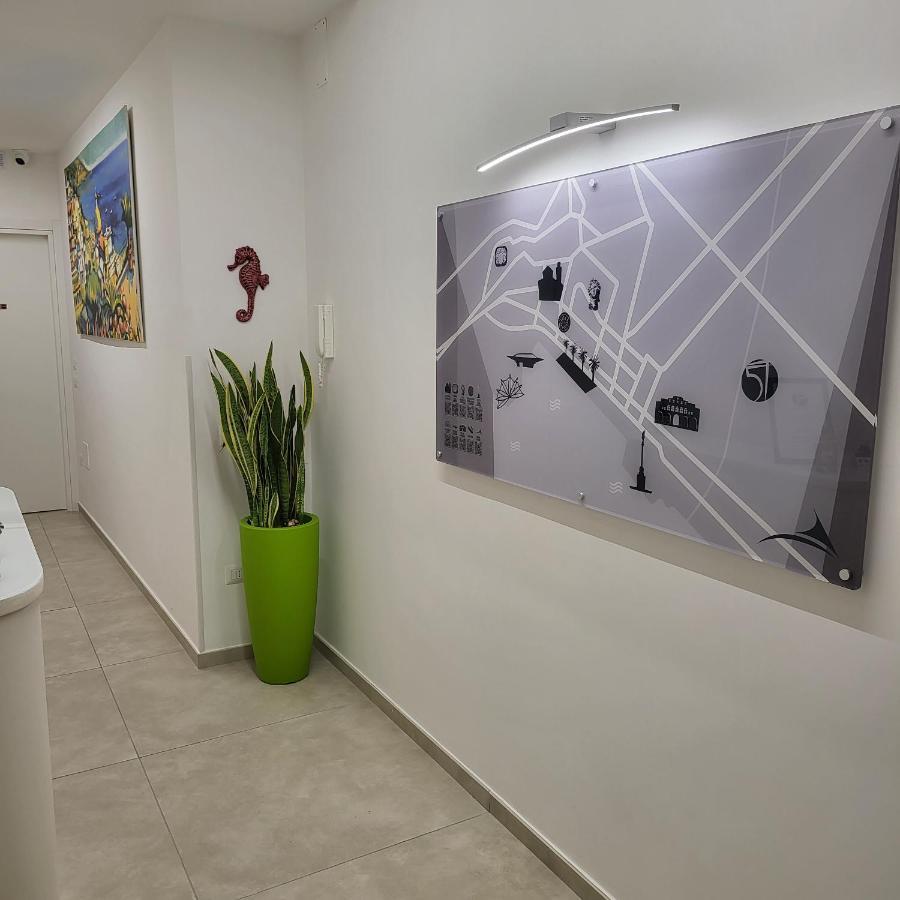 B&B Salerno Urban Suite 57 Bagian luar foto