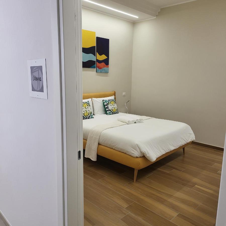 B&B Salerno Urban Suite 57 Bagian luar foto