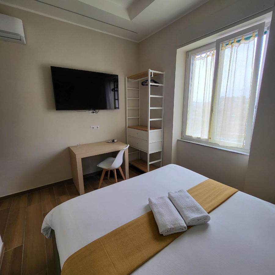 B&B Salerno Urban Suite 57 Bagian luar foto