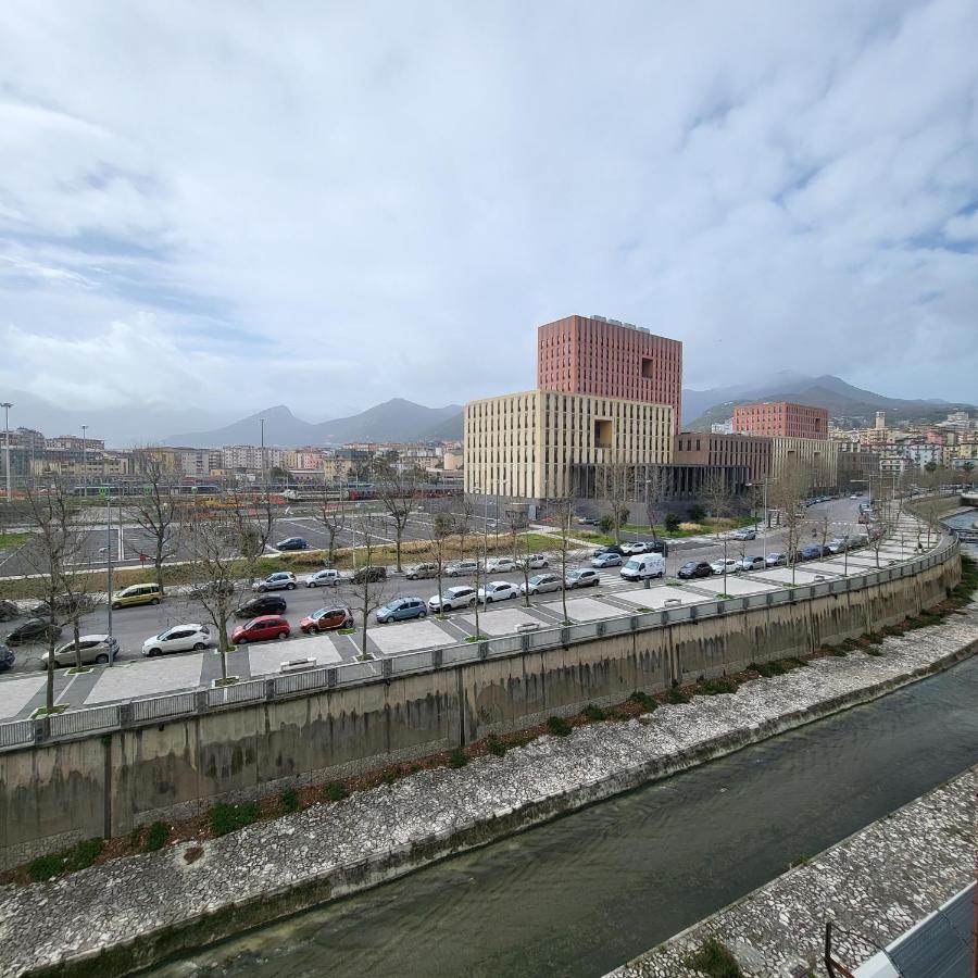 B&B Salerno Urban Suite 57 Bagian luar foto