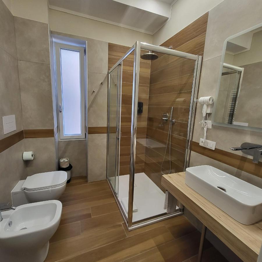 B&B Salerno Urban Suite 57 Bagian luar foto